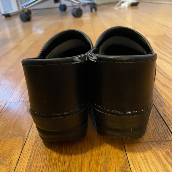 Dansko Clogs - Picture 3 of 7
